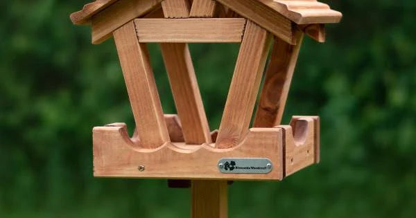 Riverside Woodcraft Keswick Wooden Roof Bird Table