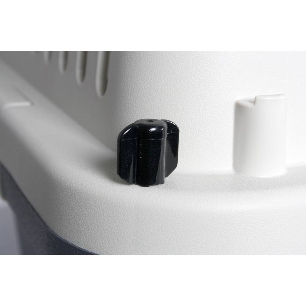 Karlie Nomad Airplane Box L: 61 cm W: 40 cm H: 40.5 cm S < 10.00 kg