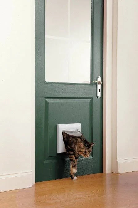 PetSafe 917EF Staywell Manual 4-Way Locking Classic Cat Flap with Tunnel
