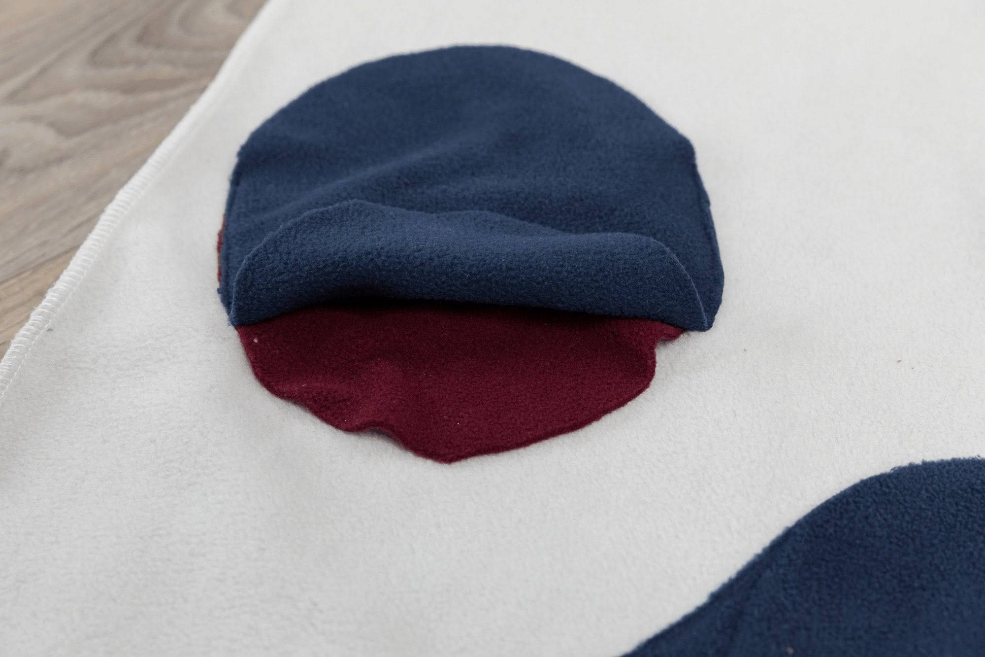 Trixie Dog Activity Sniffing Blanket - 70 x 70cm