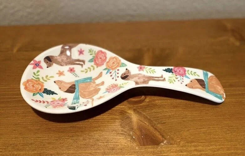 Dog Spoon Rest, Dog Wearing Scarfs Spoon Rest Dog Themed Melamine