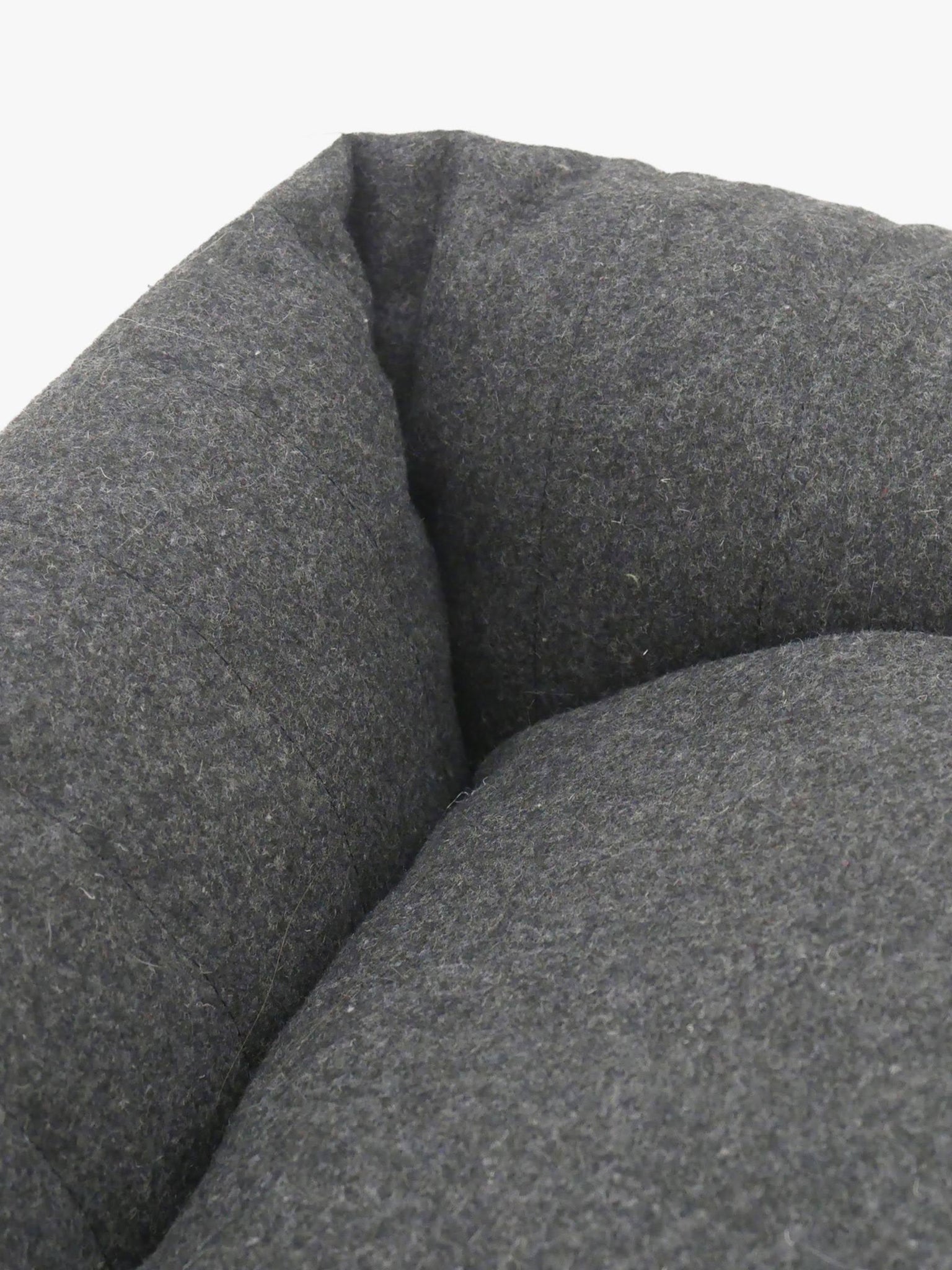 Rosewood Grey Felt Bed with Support Small